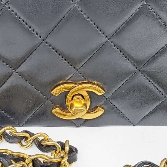 CHANEL 23 Full Flap Vintage 24k Gold Lambskin Bag - Picture 13 of 16